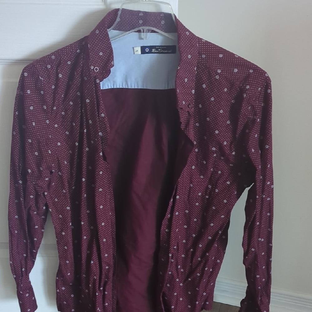Men's Size L Burgundy Polka Dot Button-Up Shirt-like New